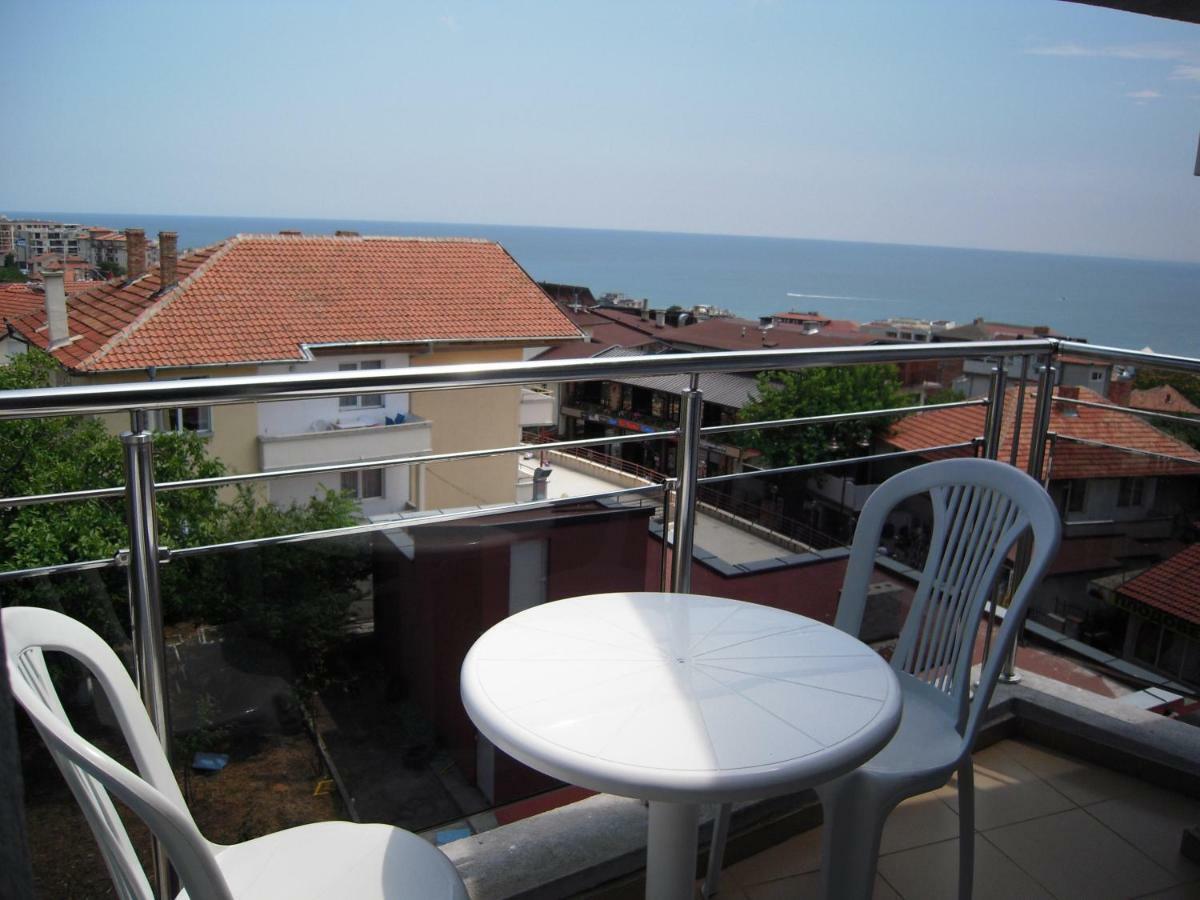Bona Dea Club Hotel Sveti Vlas Exterior photo