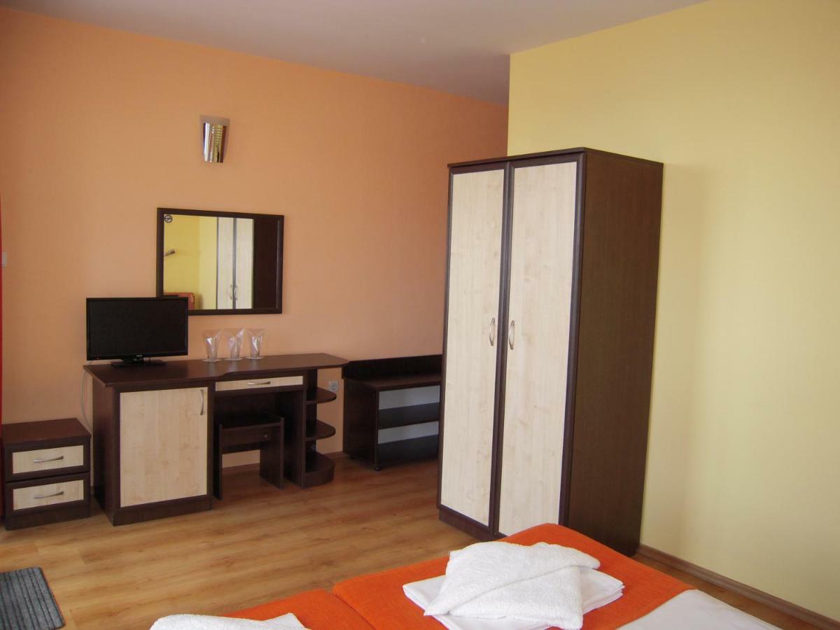 Bona Dea Club Hotel Sveti Vlas Exterior photo
